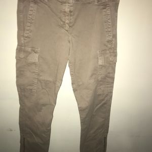 Gap cargo pants